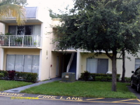 437 Executive Center Dr,2-203, West Palm Beach, FL 33401 