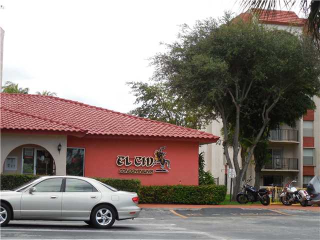 5199 NW 7 ST # 412, Miami, Florida 33126 