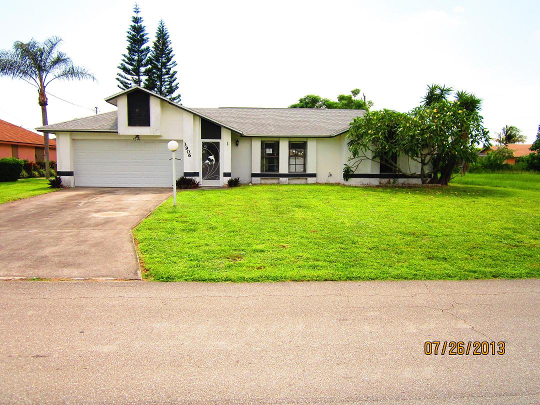 3906 Sw 3rd Ave, Cape Coral, FL 33914 