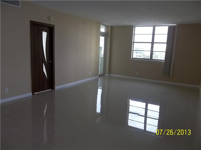 3001 S OCEAN DR # 527, Hollywood, Florida 33019 