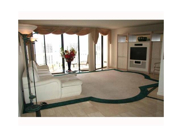 1000 ISLAND BL # 2908, Aventura, Florida 33160 