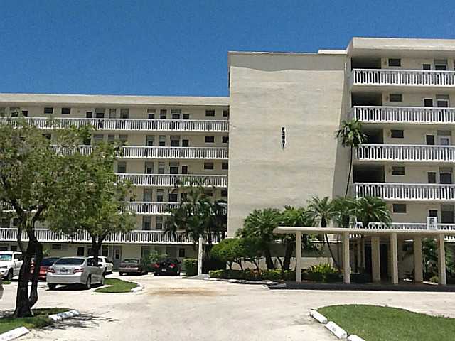 2861 Leonard Dr # F 405, Aventura, Florida 33160 