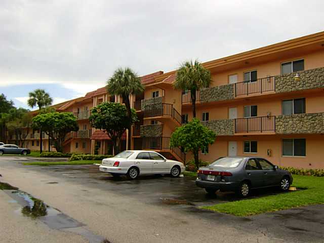 5950 DEL LAGO CR # 309, Sunrise, Florida 33313 
