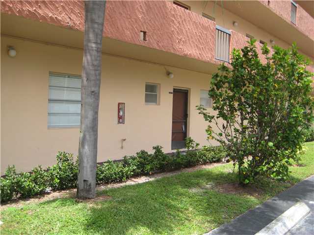 7561 NW 16TH ST # 2110, Plantation, Florida 33313 