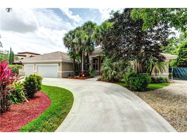 9900 W SUBURBAN DR, Pinecrest, Florida 33156 