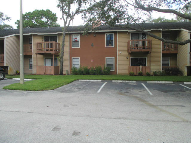 2480 Cypress Pond Rd #407, Palm Harbor, FL 34683 