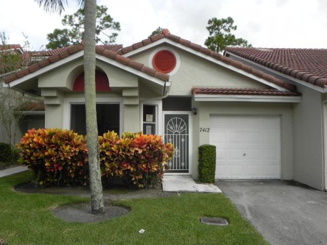 7412 Pinewalk Dr, Margate, FL 33063 