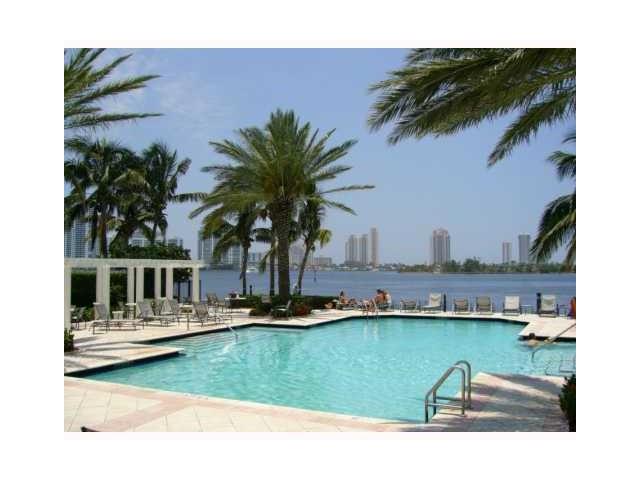 3115 NE 184 ST # 4201, Aventura, Florida 33160 