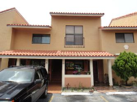 2730 W 62 Place #202, Hialeah, FL 33016 