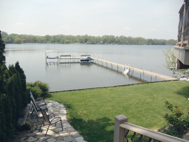 33480 North Lake Shore Drive, Grayslake, IL 33480 