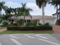 473 Sunset Dr, Hallandale, Florida 33009 