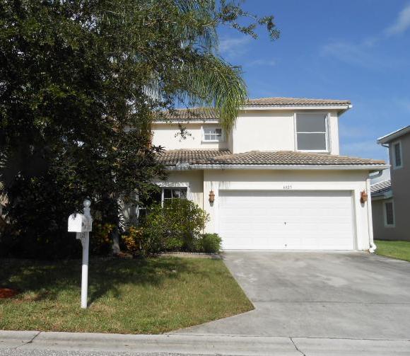 6825 Hendry Dr, Lake Worth, FL 33463 