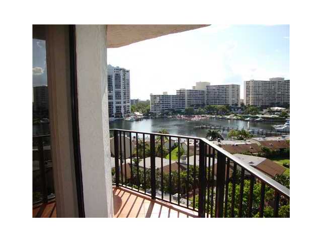 200 LESLIE DR # 831, Hallandale, Florida 33009 