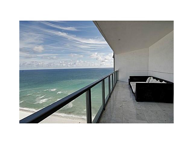 3101 S OCEAN DR # 2407, Hollywood, Florida 33019 