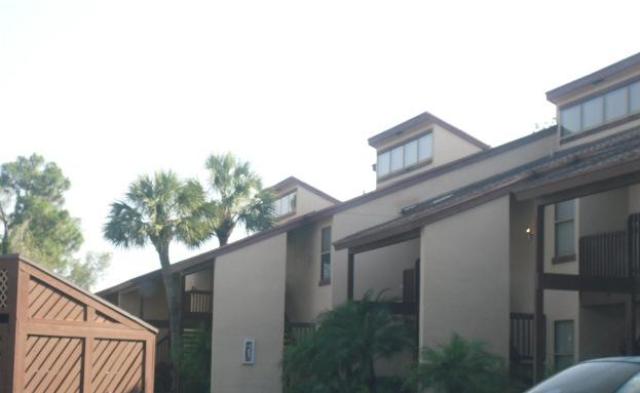 403 Lakeview Dr E, West Palm Beach, FL 33411 
