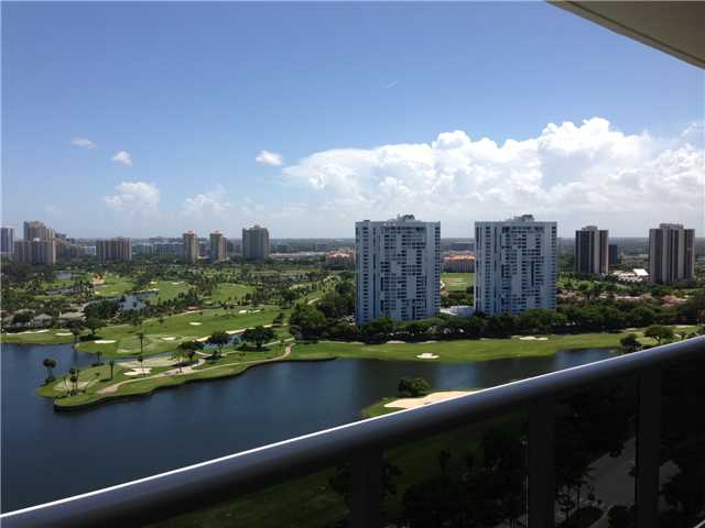 3675 N COUNTRY CLUB DR # 2506, Aventura, Florida 33180 