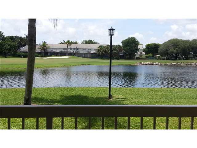4864 NW 97 PL # 277, Doral, Florida 33178 