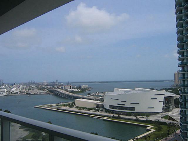 1040 BISCAYNE BLVD BL # 2008, Miami, Florida 33132 