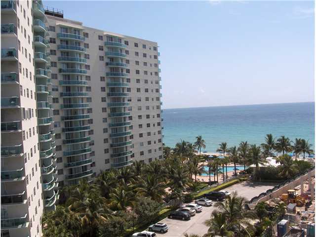 4001 S Ocean Dr # 8E, Hollywood, Florida 33019 