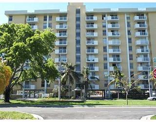2020 Ne 135th St 305, N Miami, FL 33181 