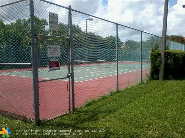5335 NW 10th Ct # 204, Plantation, Florida 33313 