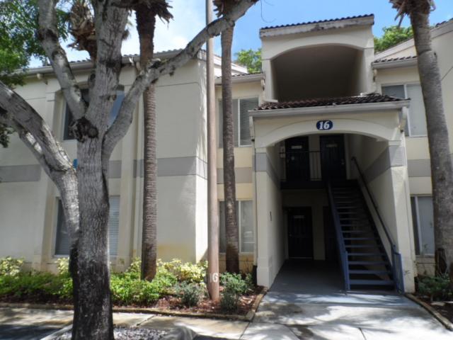 815 W Boynton Beach Blvd 204, Boynton Beach, FL 33426 