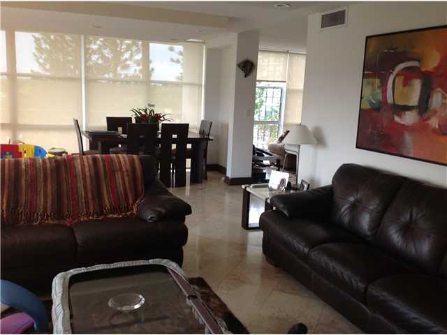 800 PARKVIEW DR # 509, Hallandale, Florida 33009 