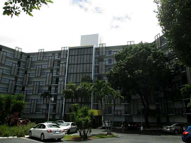 20500 W Country Club Dr # 712, Aventura, Florida 33180 