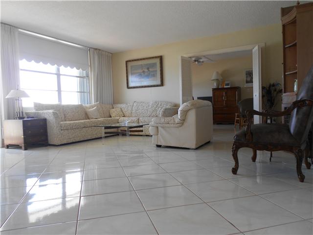 9225 COLLINS AV # 802, Surfside, Florida 33154 