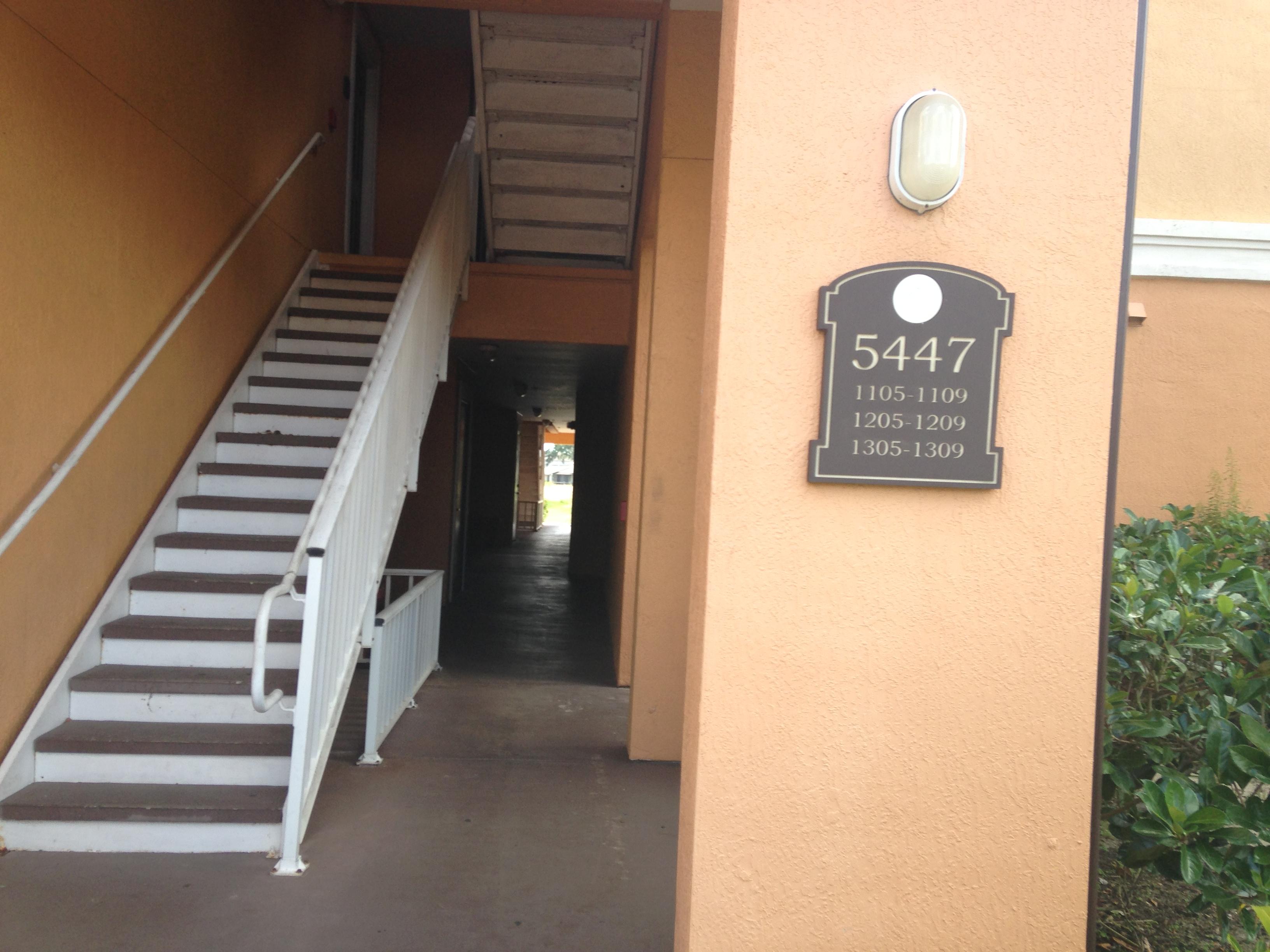 5447 Vineland Rd, Orlando, FL 32811 