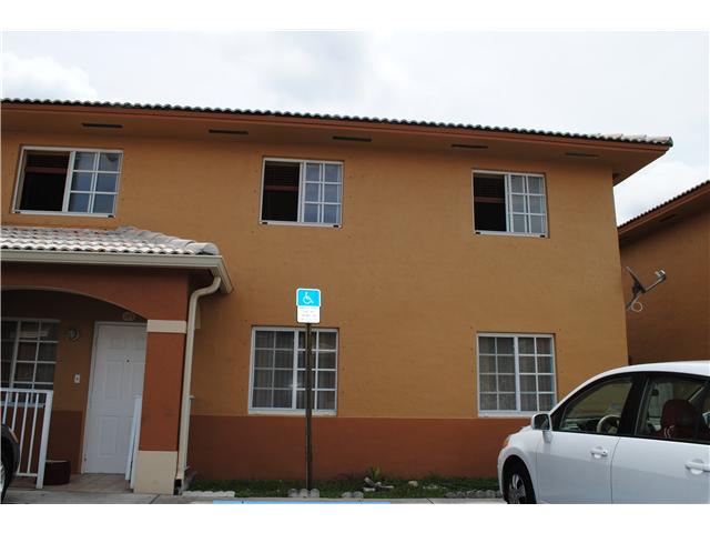 2461 W 76 ST # 203, Hialeah, Florida 33016 