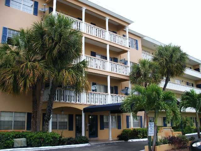 3501 JACKSON ST # 403, Hollywood, Florida 33021 