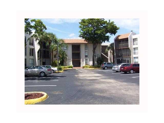 6301 N UNIVERSITY DR # 118, Tamarac, Florida 33321 