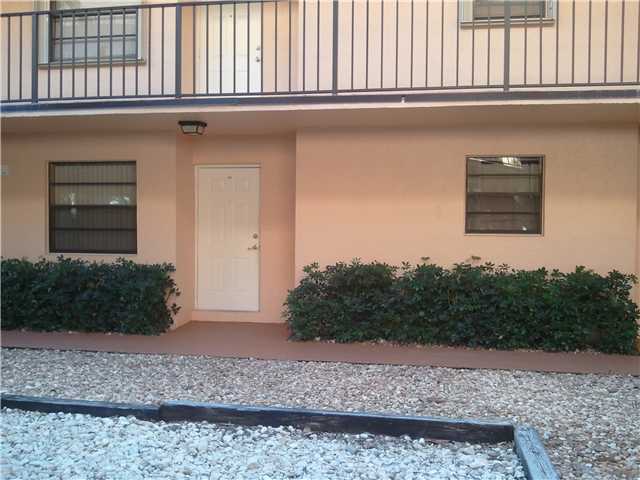 450 COMMODORE DR # 106, Plantation, Florida 33325 