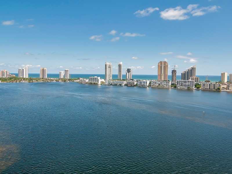 3000 ISLAND BL # 2305, Aventura, Florida 33160 