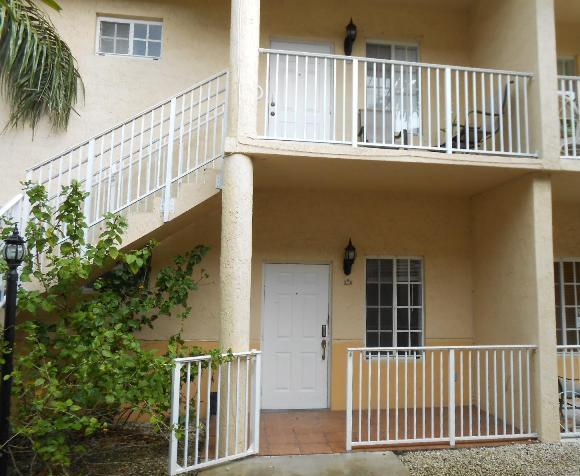 6972 Nw 179th St 101, Miami, FL 33015 