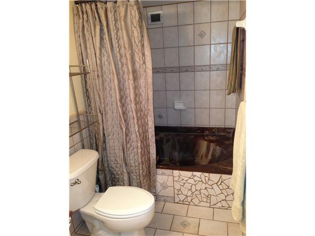 600 PARKVIEW DR # 1111, Hallandale, Florida 33009 