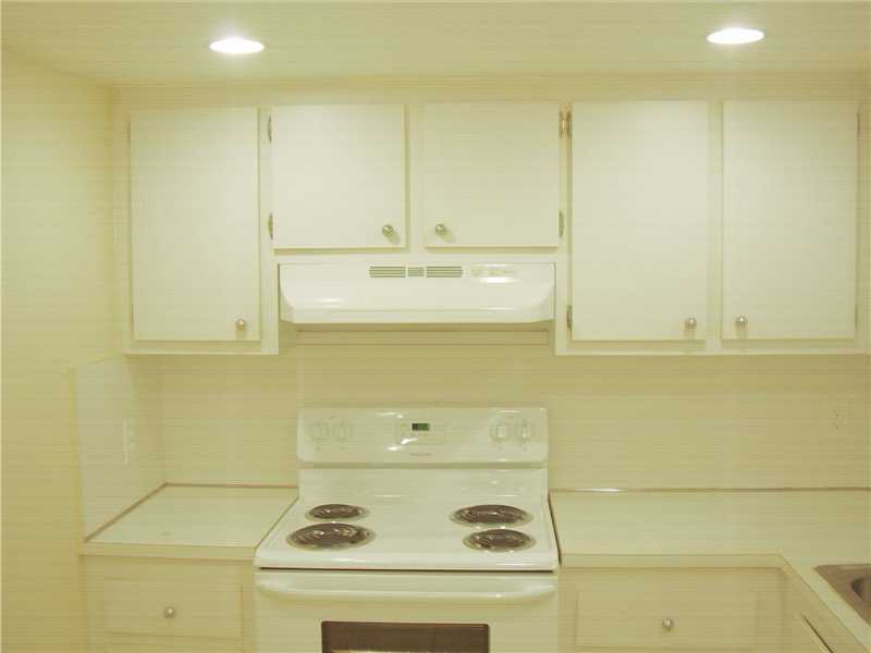 919 Hillcrest Dr # 711, Hollywood, Florida 33021 