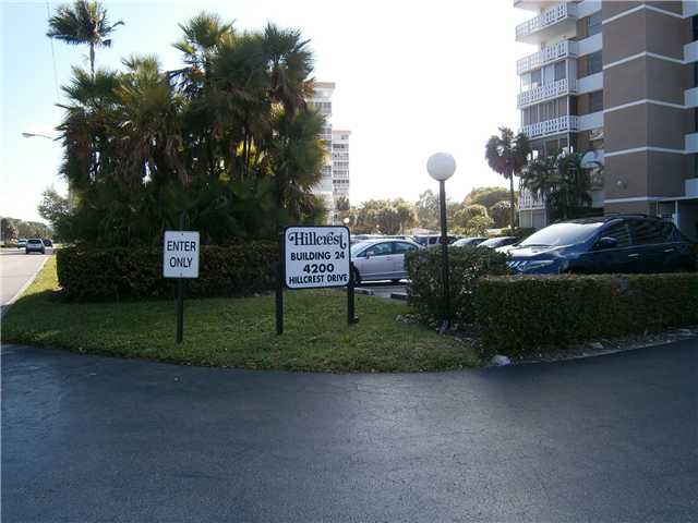 4200 HILLCREST DR # 811, Hollywood, Florida 33021 