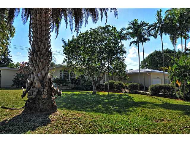 1206 Adams St, Hollywood, Florida 33019 