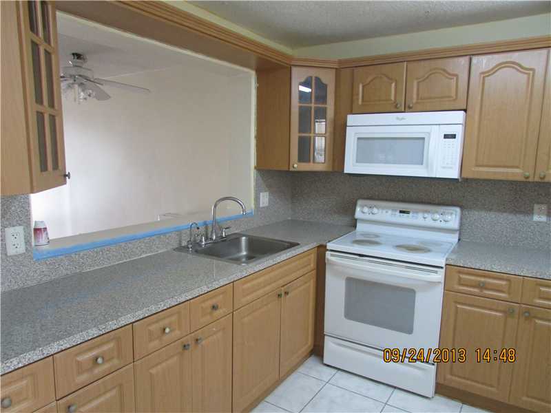 3777 NW 78TH AV # 13-G, Davie, Florida 33024 