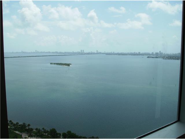 1750 N BAYSHORE DR # 3201, Miami, Florida 33132 