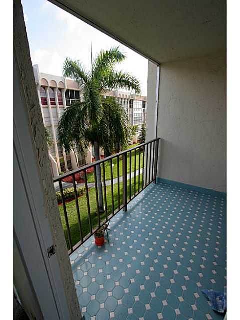 2000 ATLANTIC SHORES BL # 410, Hallandale, Florida 33009 