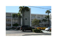 419 GOLDEN ISLES DR # 305, Hallandale, Florida 33009 