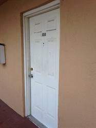 2610 W 76 St #105, Hialeah, FL 33016 