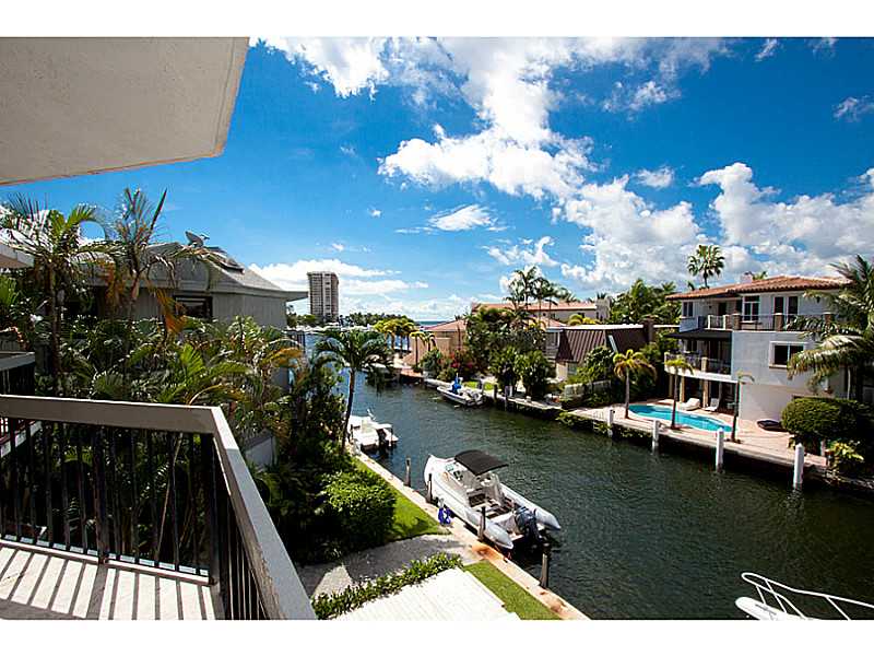 3564 W FAIRVIEW ST # B3, Miami, Florida 33133 