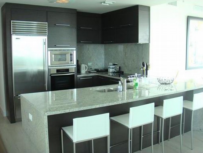 900 BISCAYNE BL # 2401, Miami, Florida 33132 