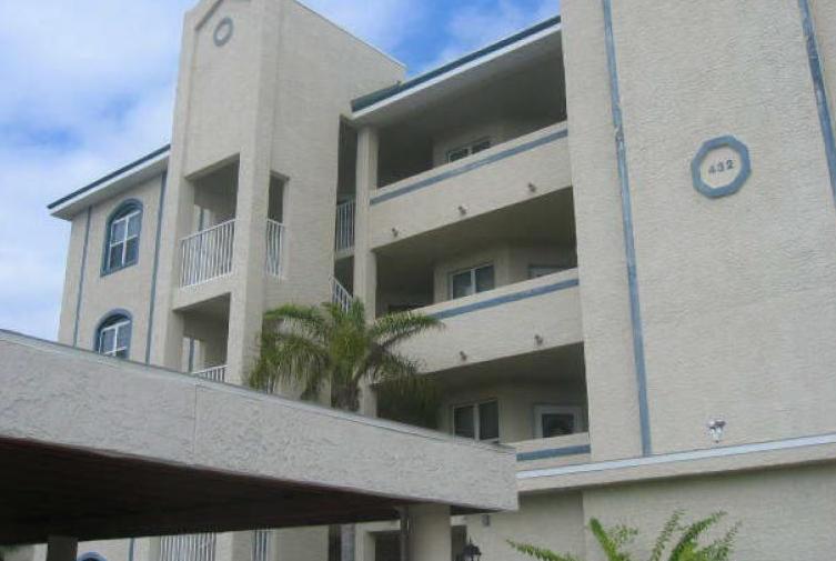 432 Bouchelle Dr 201, New Smyrna Beach, FL 32169 