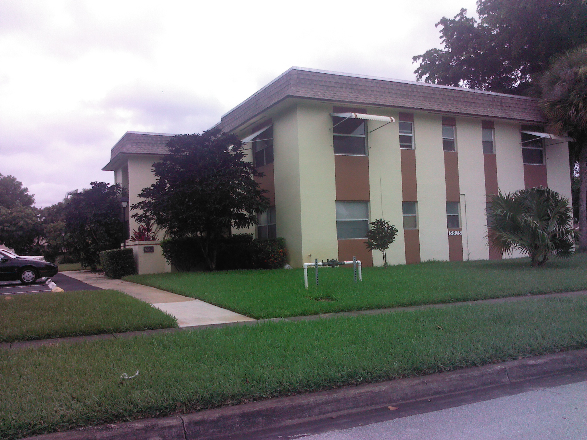 5515 Lakewood Apt 124  Circle, Margate, FL 33063 