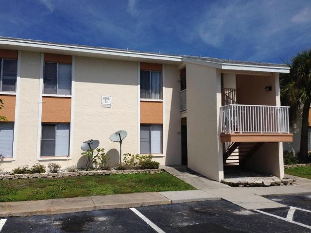 783 99TH AVE N APT104, Saint Petersburg, FL 33702 